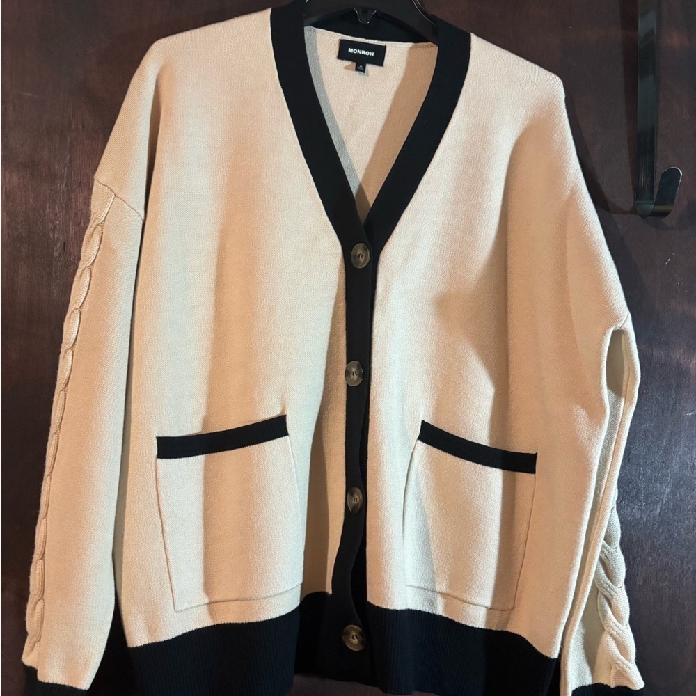 Monrow Colorblocked V-Neck Cardigan - Picture 2 of 6